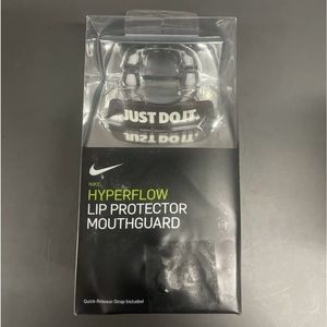 Nike Adult HyperFlow Lip Protector Mouthguard Black One Size